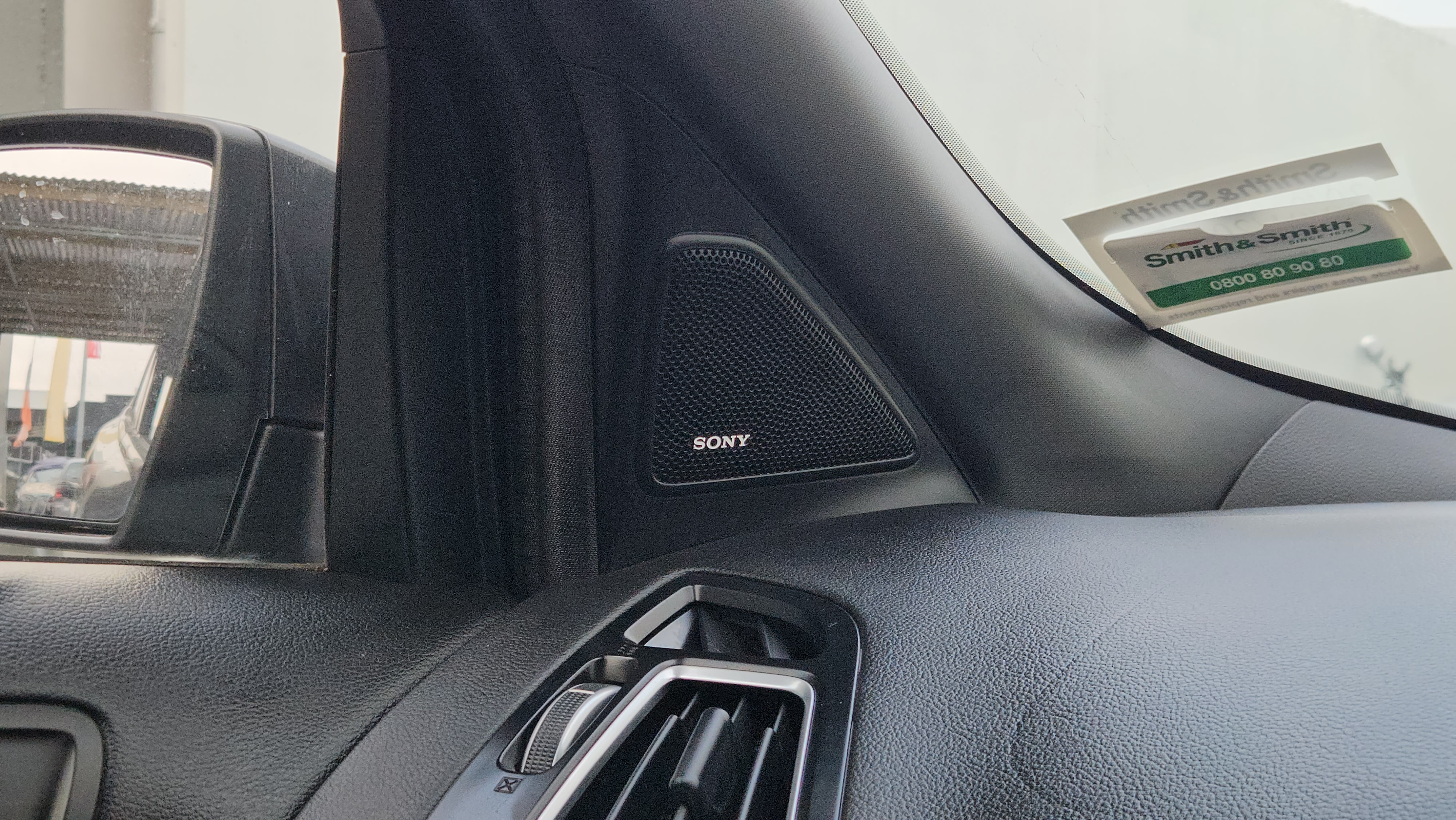 2020 Ford Escape ST - LINE photo 7