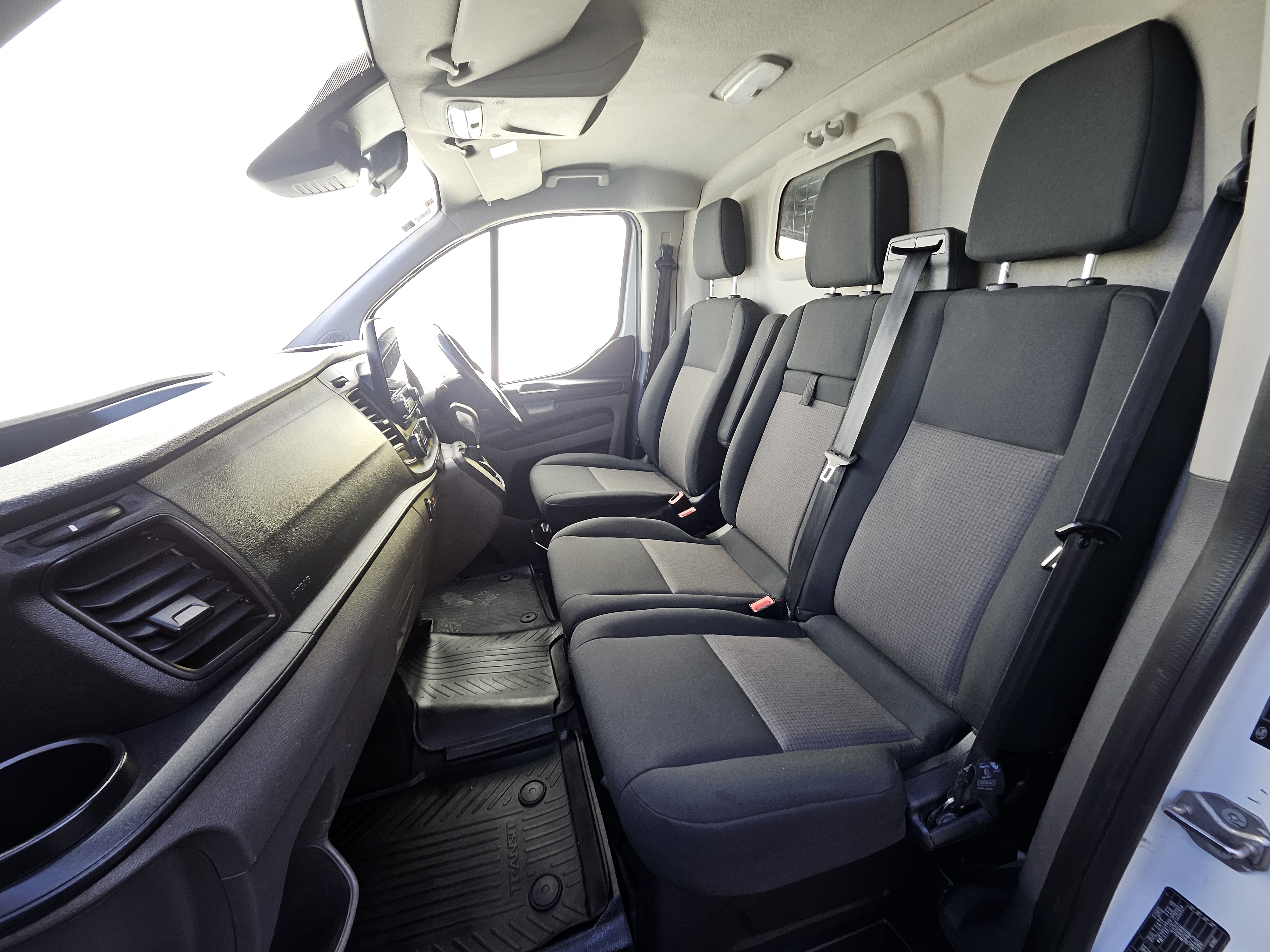 2018 Ford Transit Custom SWB photo 12
