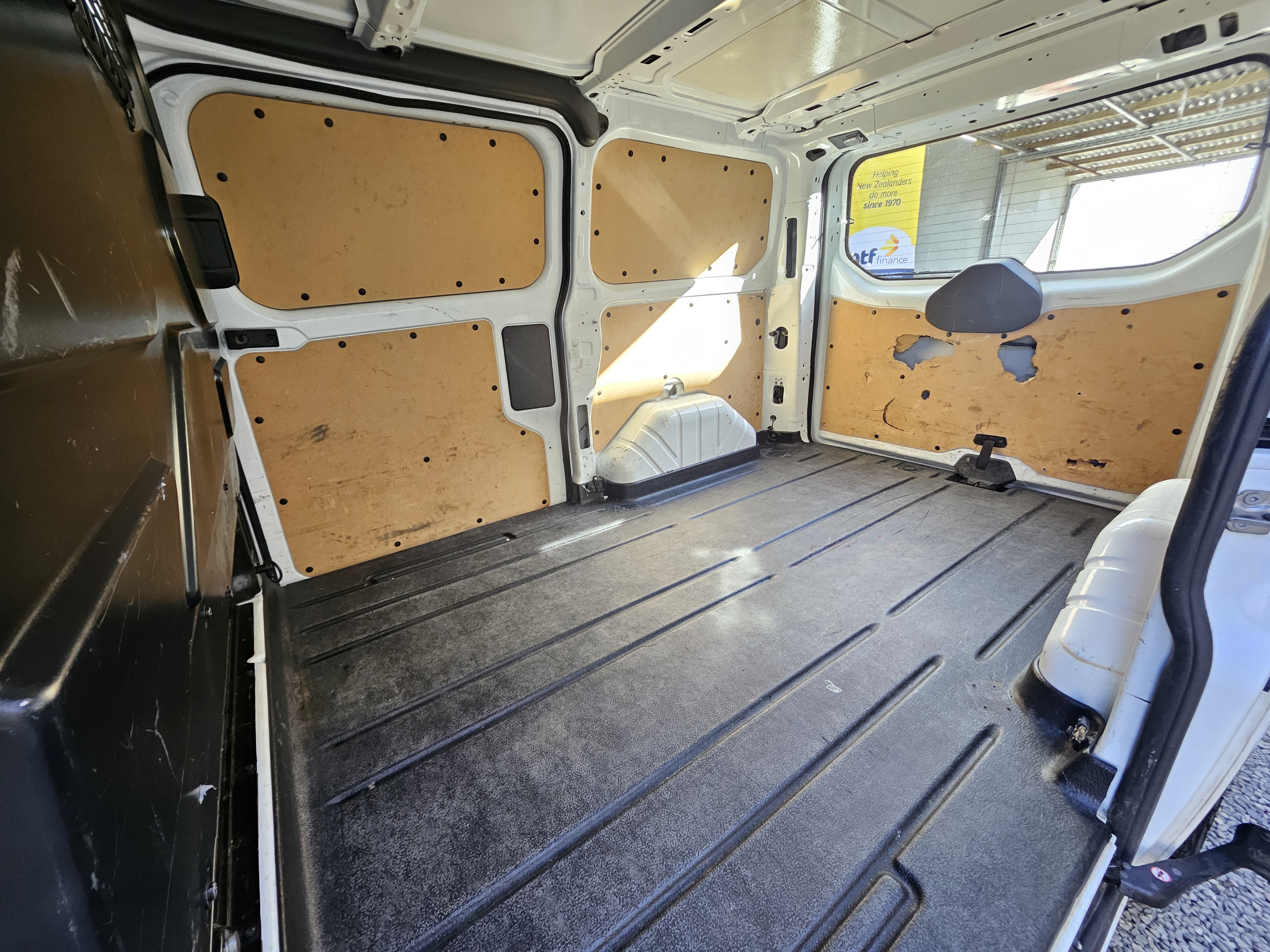 2018 Ford Transit Custom SWB photo 11