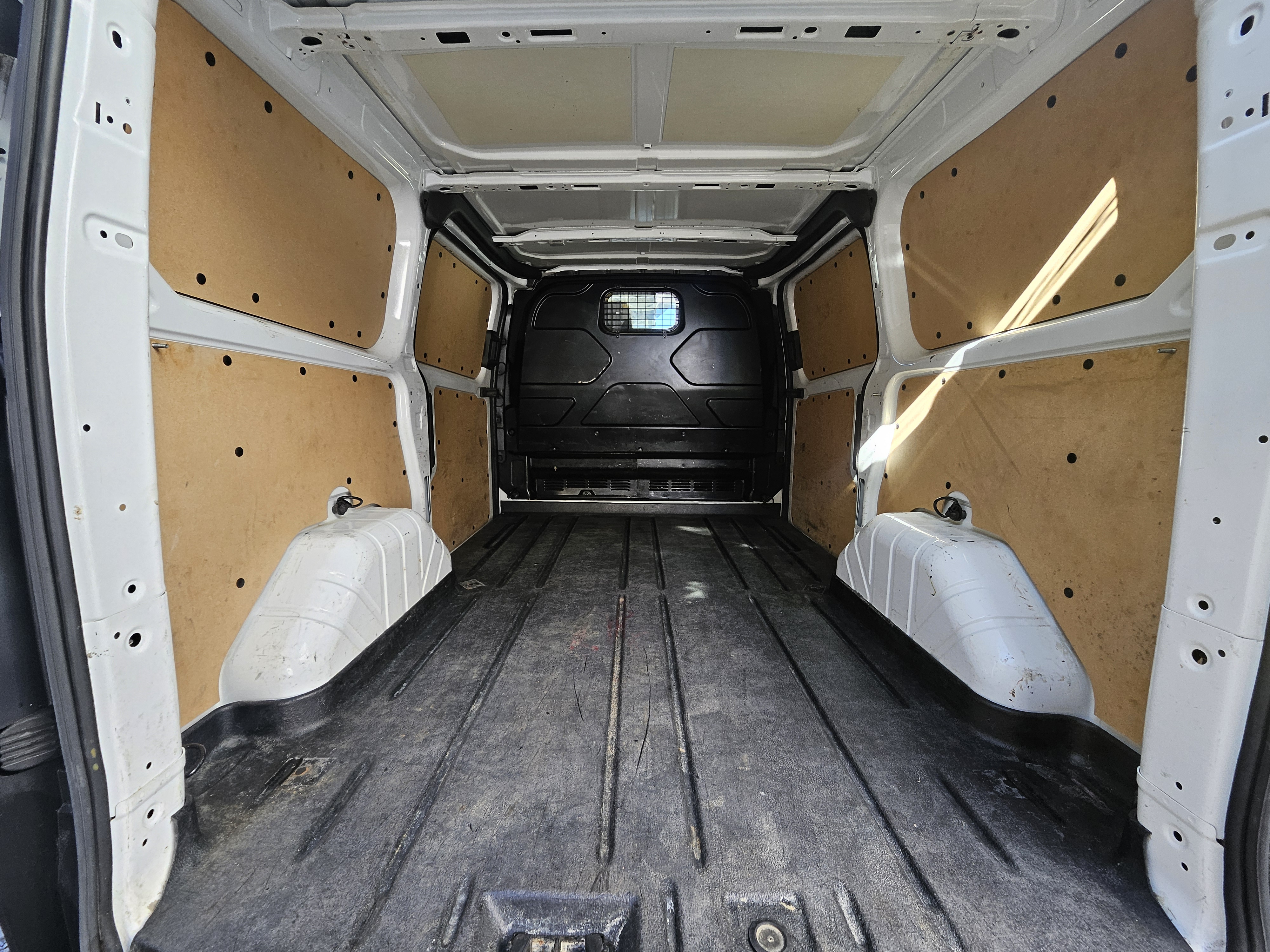 2018 Ford Transit Custom SWB photo 16