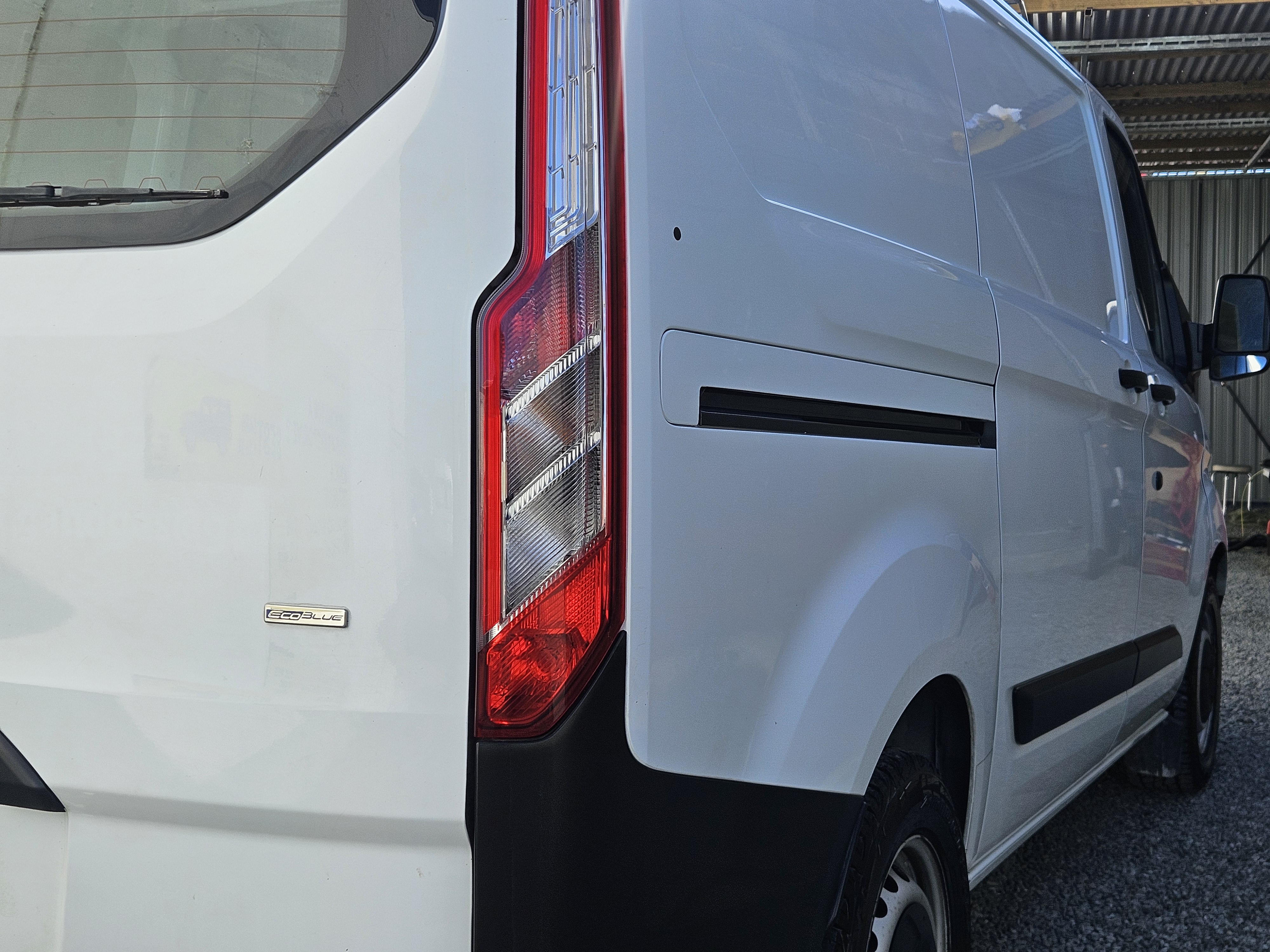 2018 Ford Transit Custom SWB photo 14