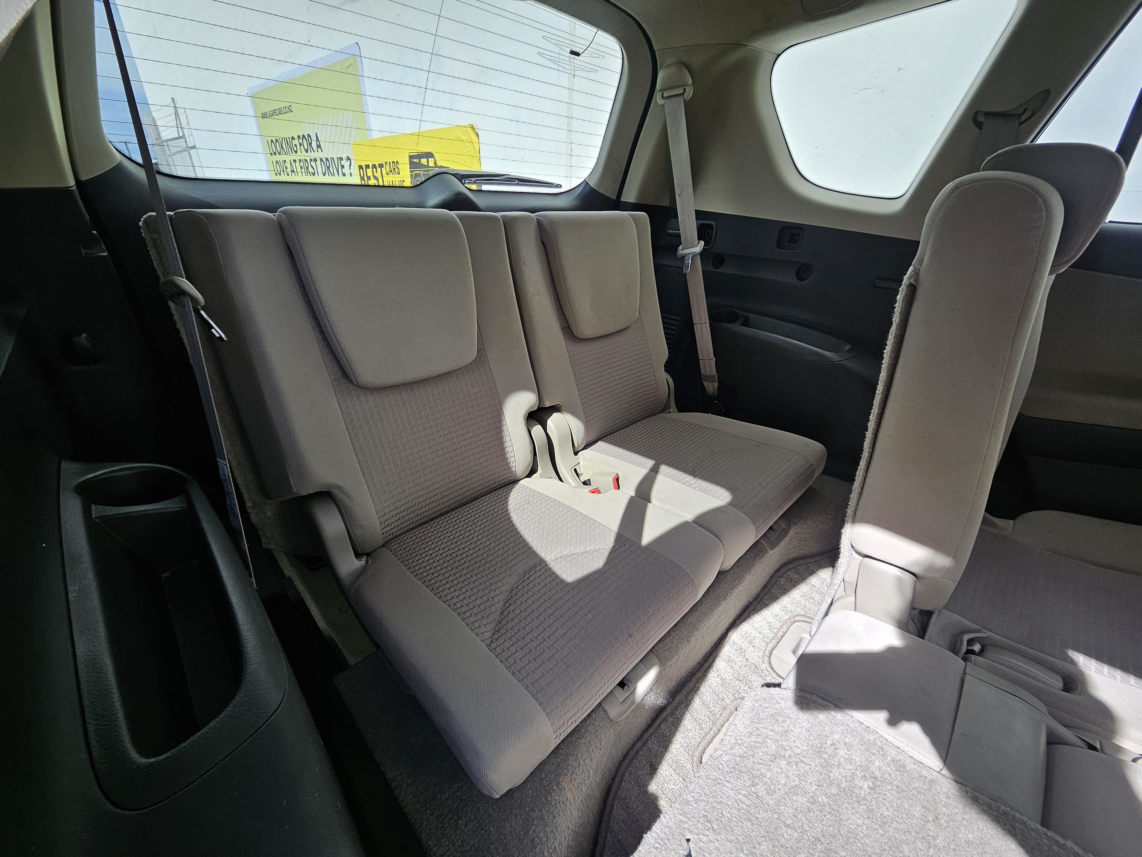 2007 Toyota Vanguard 4WD photo 8