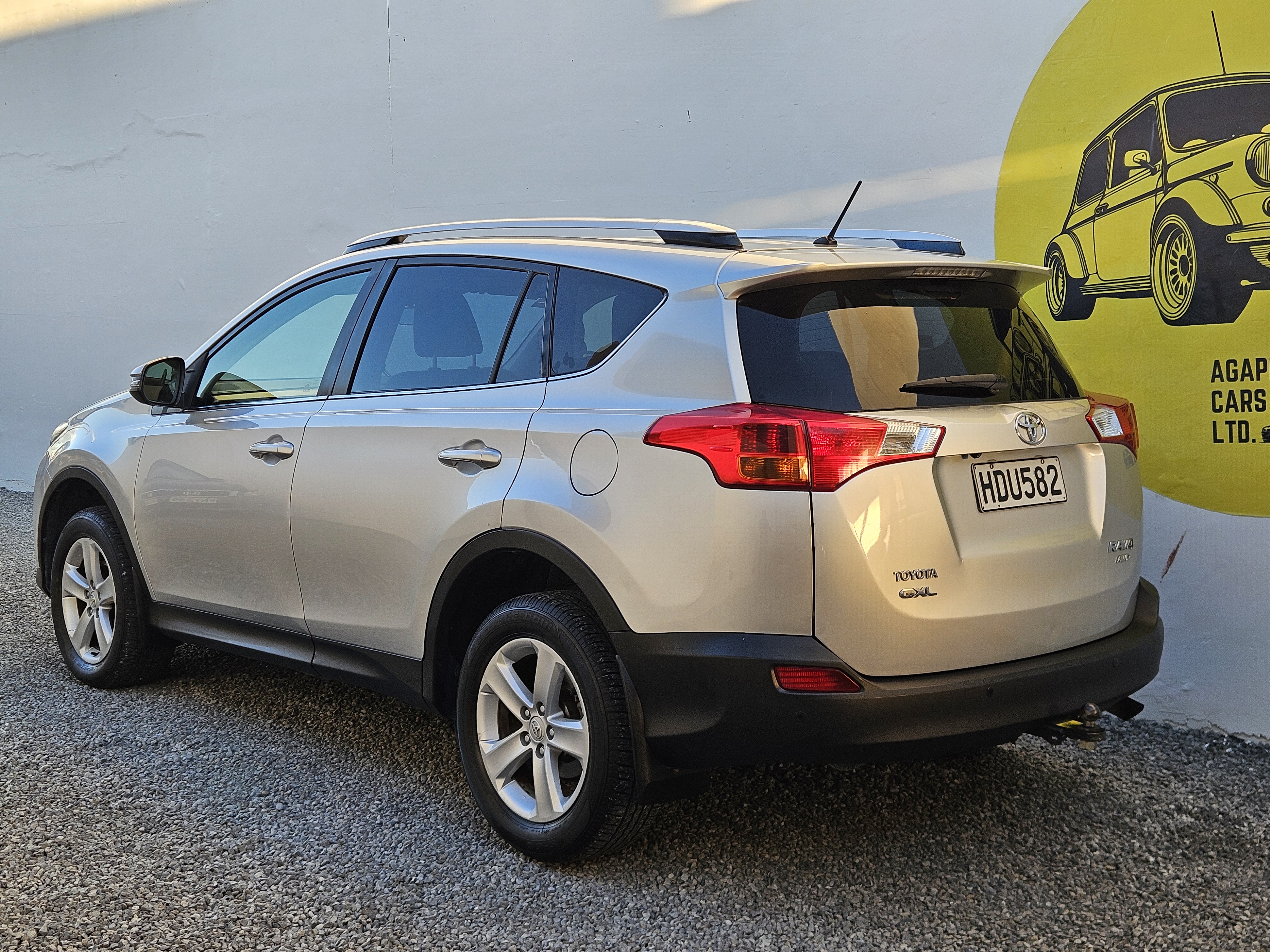2013 Toyota Rav4 GXL  4WD photo 5