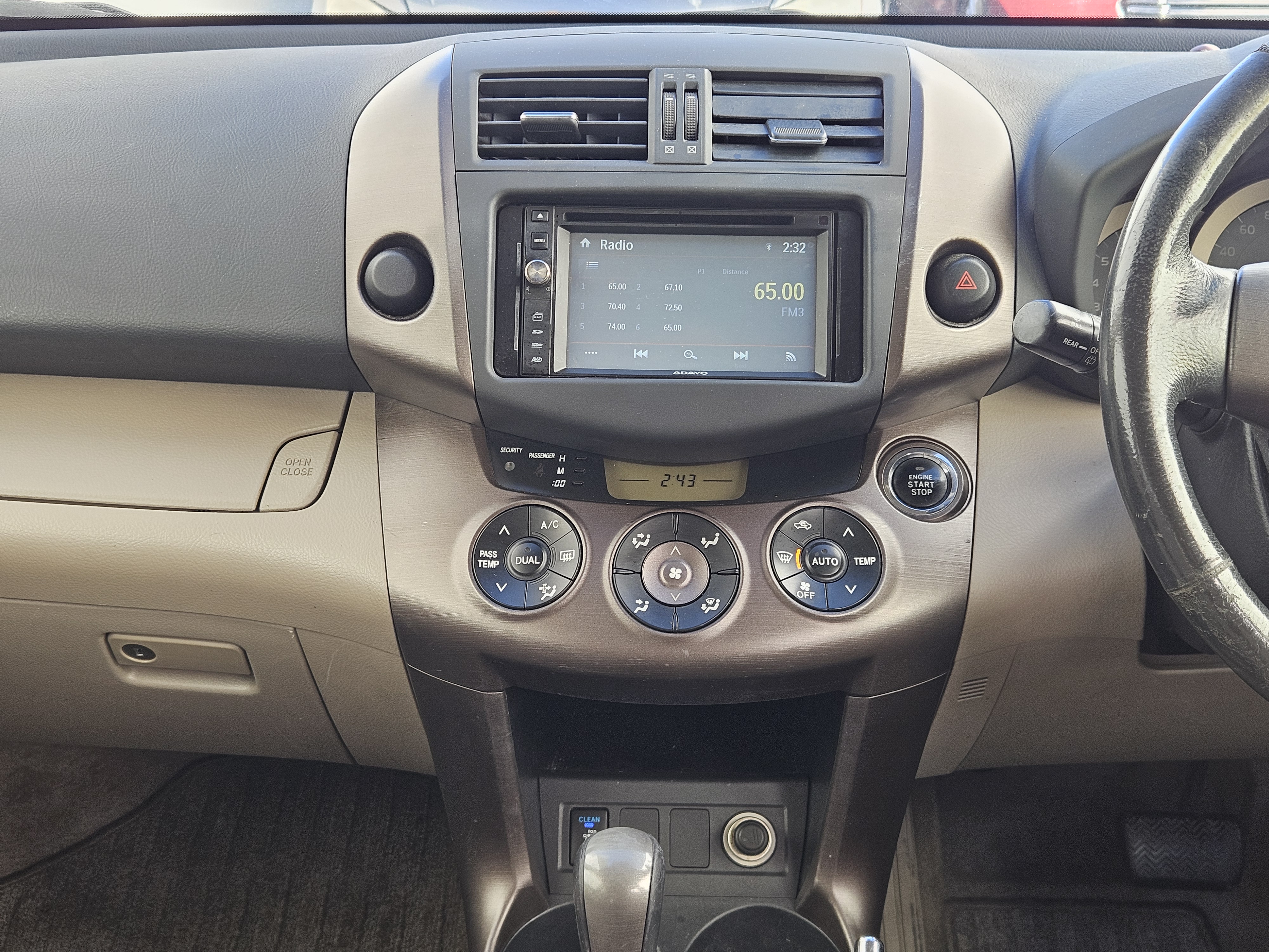 2008 Toyota Vangaurd 4WD photo 13