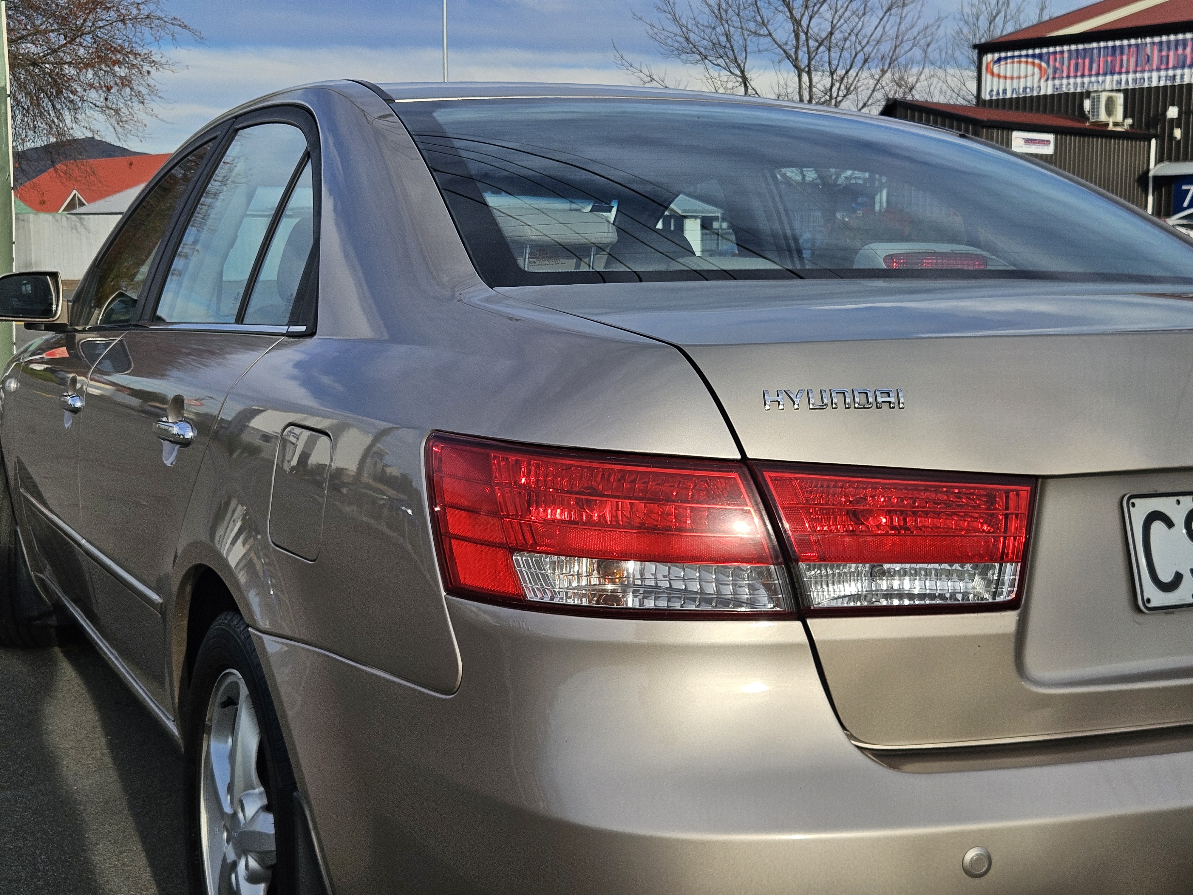 2005 Hyundai Sonata Elite photo 5