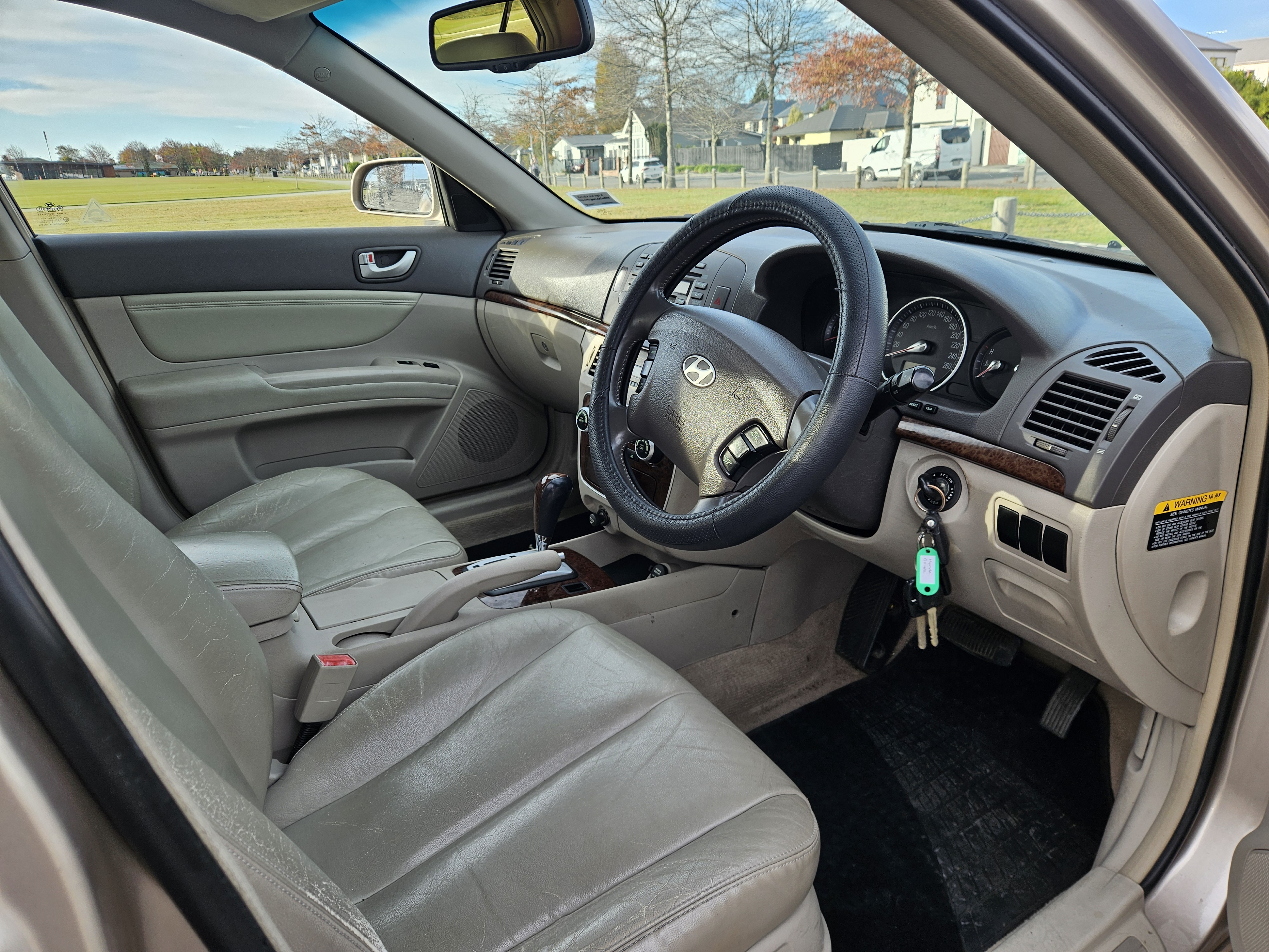 2005 Hyundai Sonata Elite photo 9