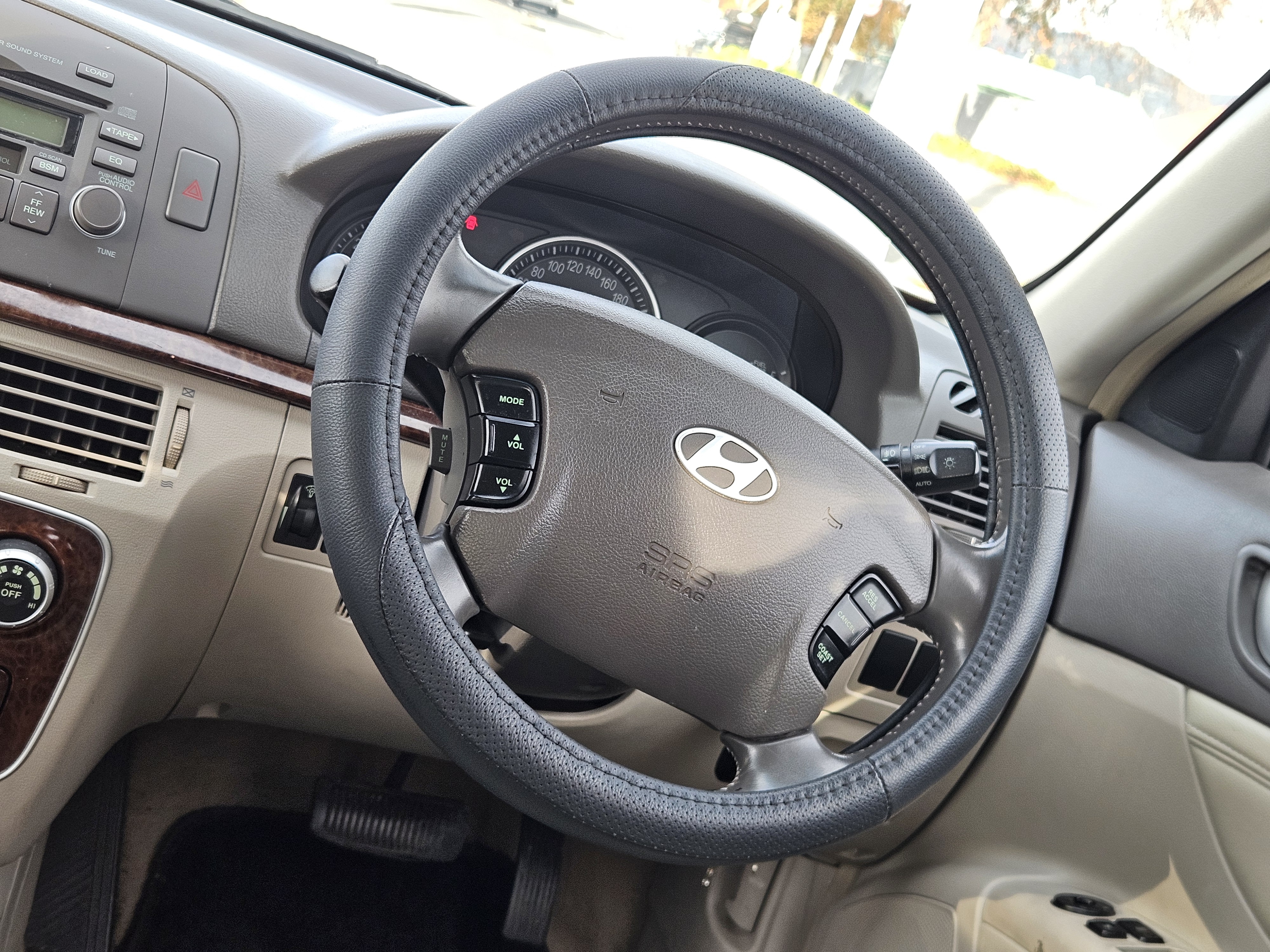 2005 Hyundai Sonata Elite photo 12