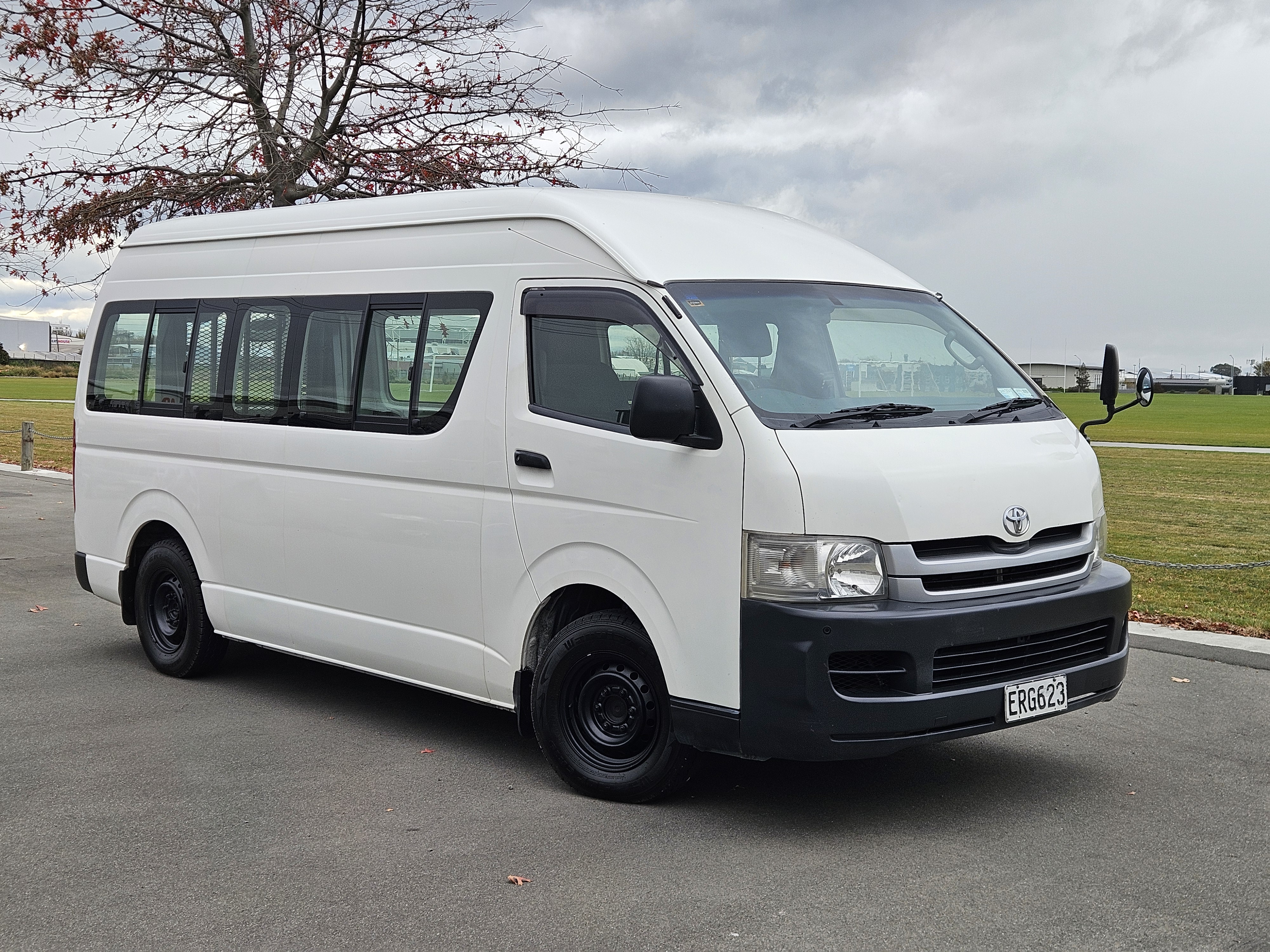 2008 Toyota Hiace ZX 3.0TD Mobility photo 5