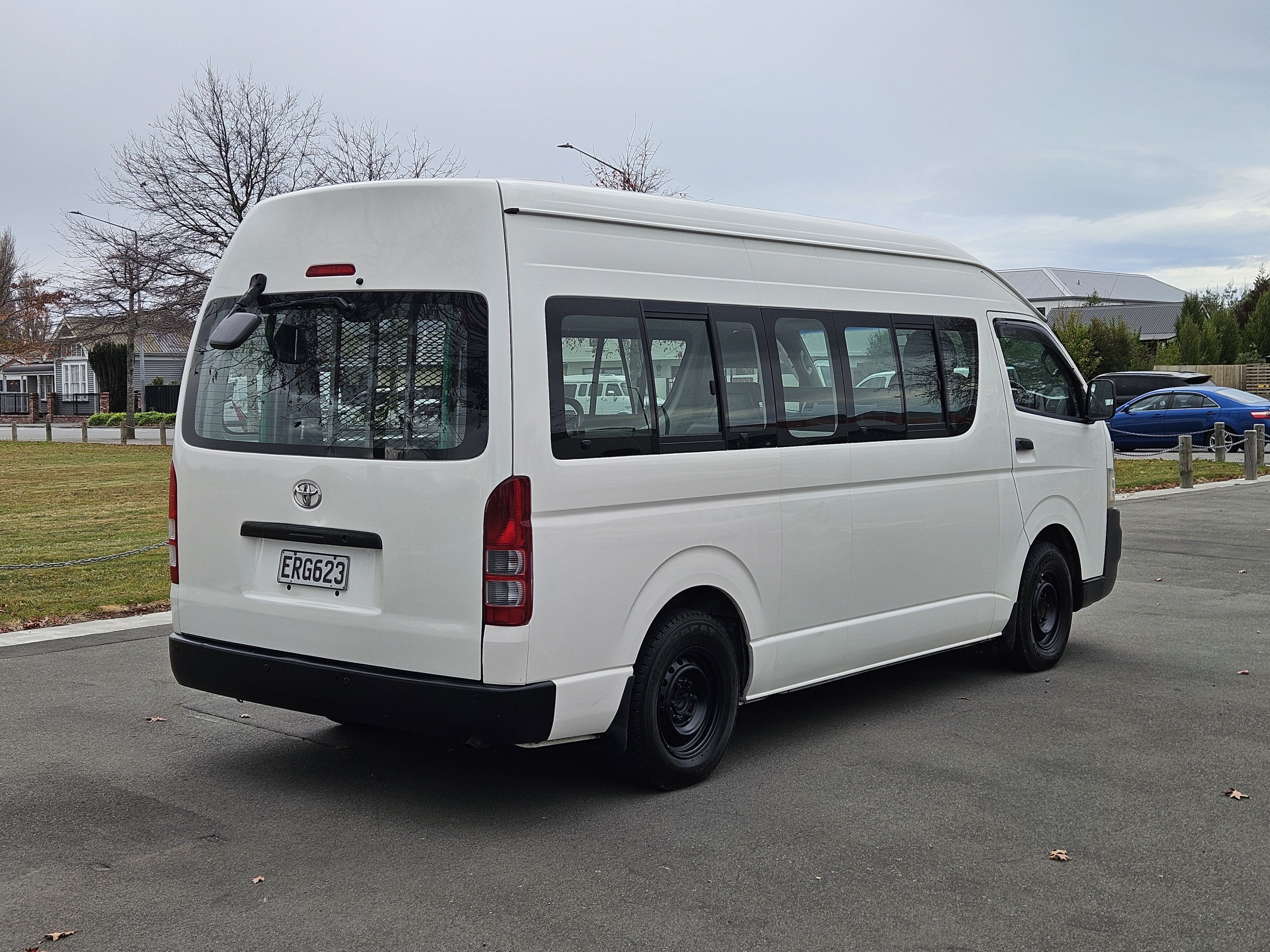 2008 Toyota Hiace ZX 3.0TD Mobility photo 7