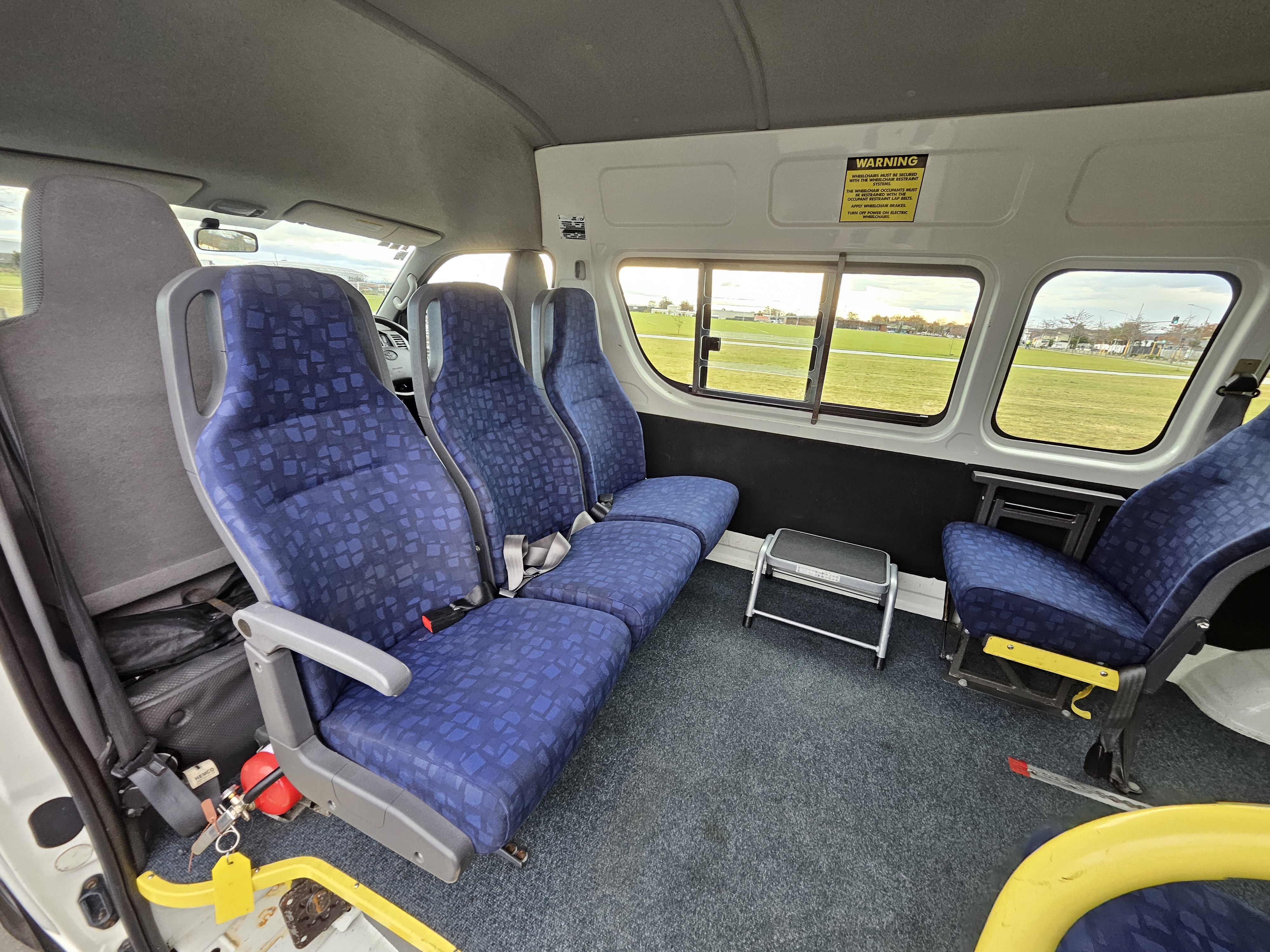 2007 Toyota Hiace T ZX Mobility photo 12